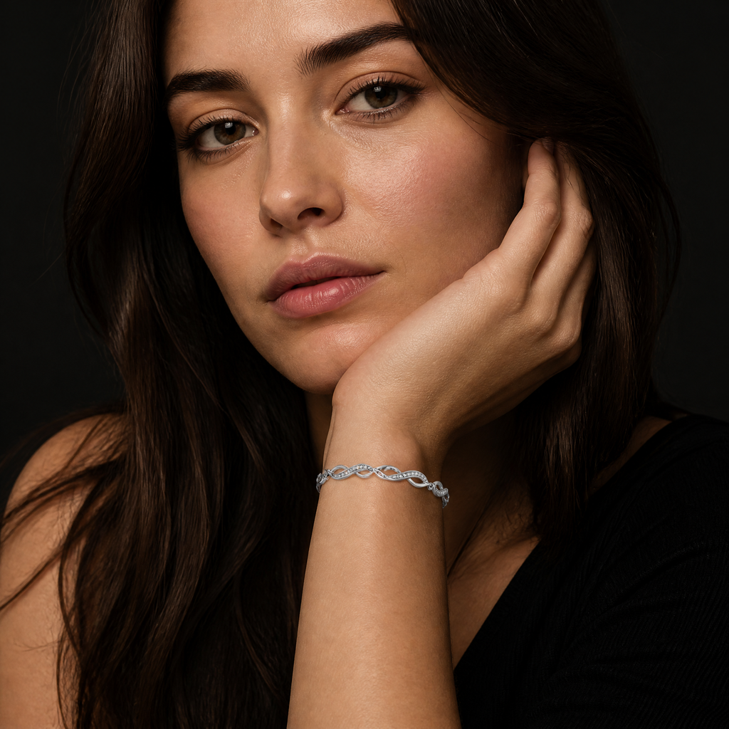 Náramok Athena na modelke
