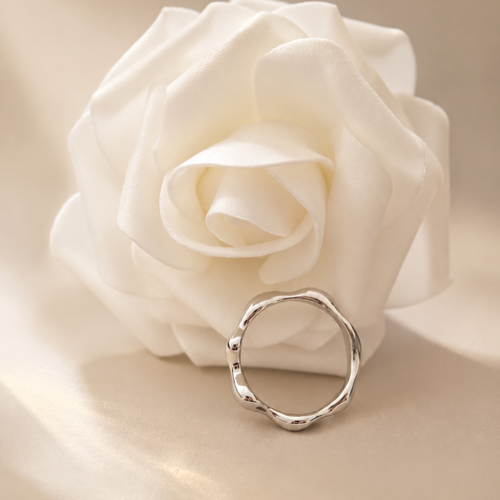 Luna Ring